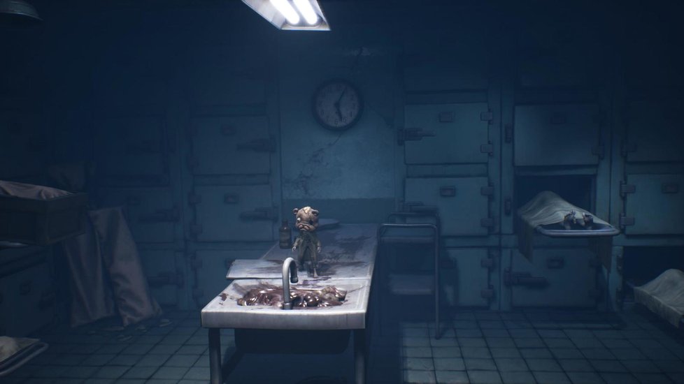 Hororová hopsačka Little Nightmares II pro PlayStation 4. (Screenshoty pocházejí z hraní na PlayStation 5.)