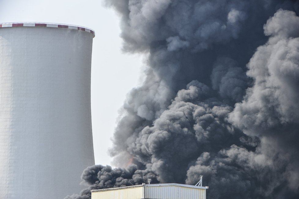 Požár v litvínovské chemičce 13. srpna 2015.