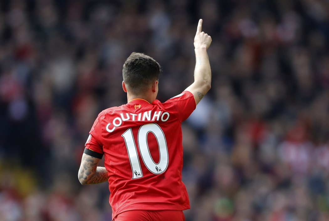 Záložník Liverpoolu Philippe Coutinho