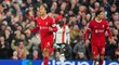 Virgil van Dijk zavelel k obratu Liverpoolu v utkání s Lutonem