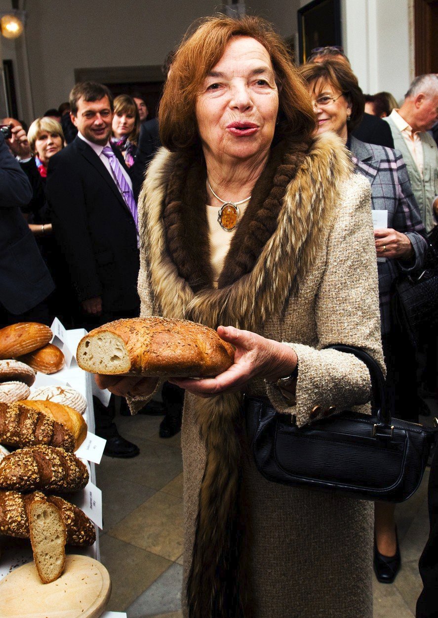 2011 - Světový den chleba.