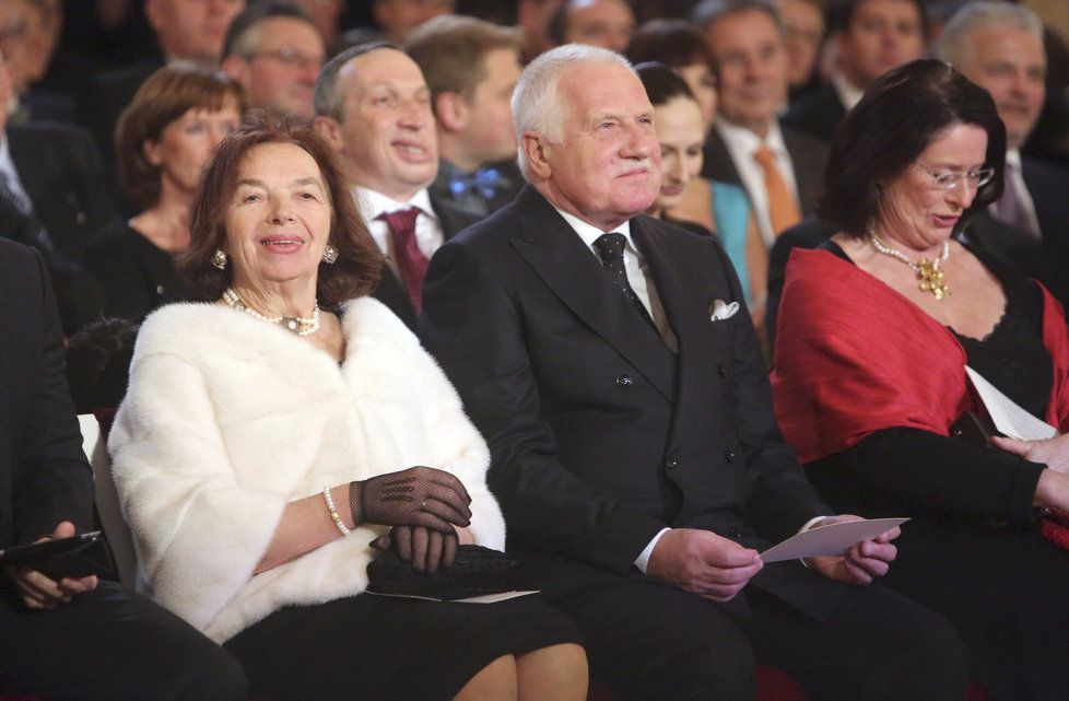 Václav a Livia Klausovi na Hradě. Oba v prezidentských volbách podpořili Miloše Zemana.