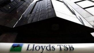Banka Lloyds propustí dalších 15 tisíc zaměstnanců
