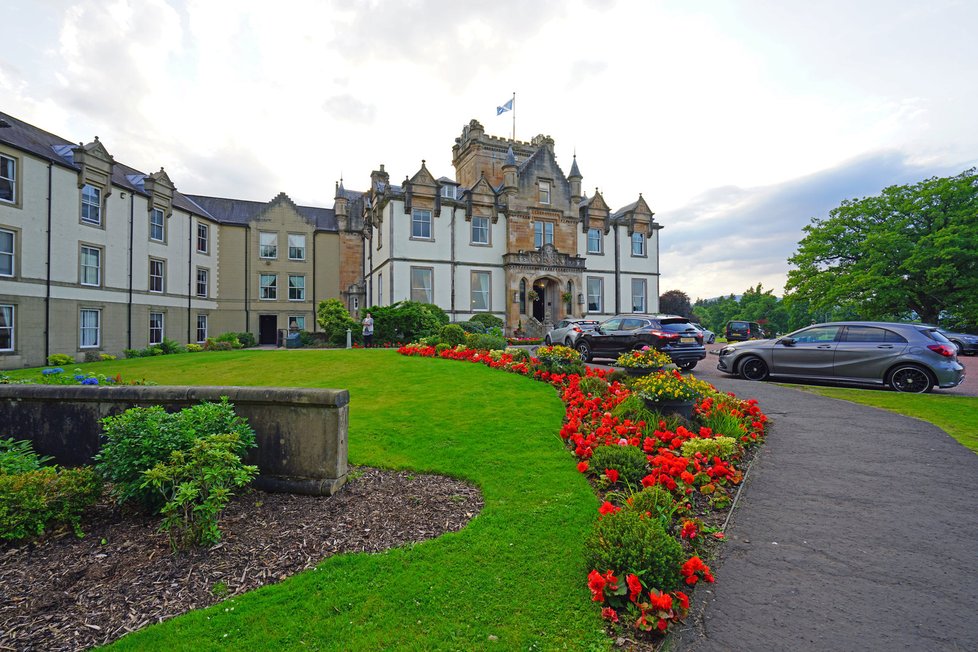 Luxusní hotel Cameron House u skotského jezera Loch Lomond