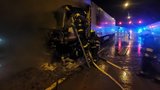 Komplikace na Pražském okruhu: Lochkovský tunel byl 15 hodin zavřený! Hořel tam kamion