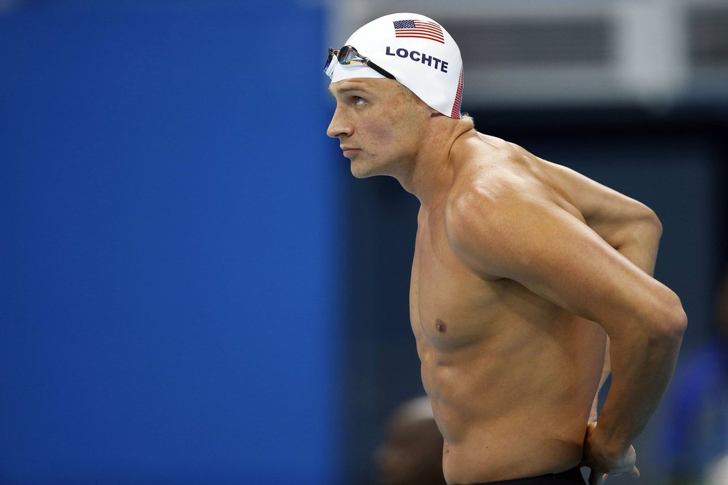 Americký plavec Ryan Lochte byl s dalšími parťáky přepaden a okraden