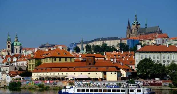 Den Vltavy zahájí sezonu: Vstup do Čertovky, plavby na lodičkách i chemická show