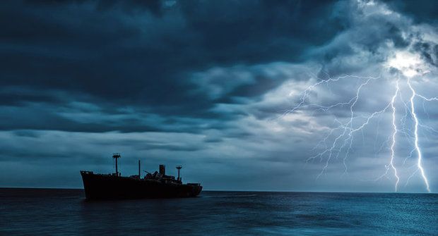 Přelomový objev: Nákladní lodě mění počasí