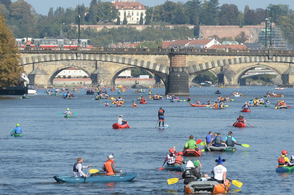 Lodní doprava v Praze má dlouhou tradici, na vzestupu je hlavně rekreační využití (ilustrační foto).
