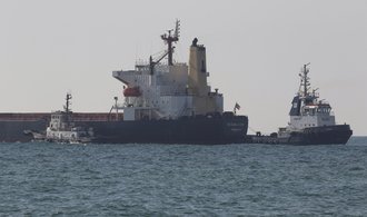 Válka na Ukrajině ONLINE: Z přístavu Čornomorsk vypluly další dvě lodě s obilím