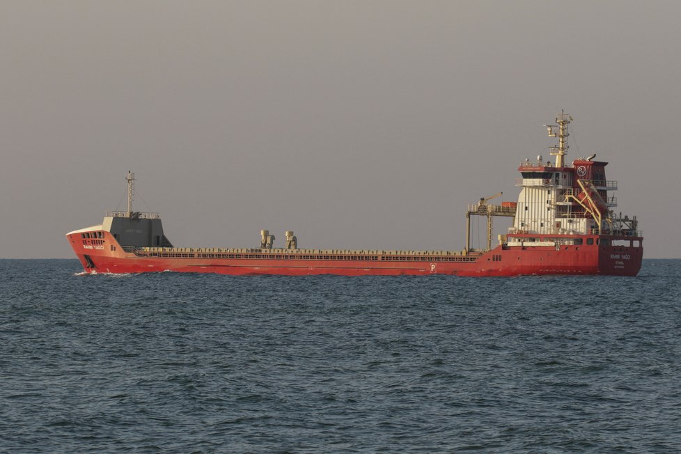 Lodě vyjíždí z Černomorsku (9.8.2022)