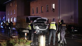 Čtyři sražené ženy ve Středočeském kraji: V Loděnici byly zaklíněné pod vozidlem! 