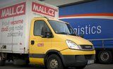 Jakou cestu musí překonat balíček, než se dostane z MALL.cz k zákazníkům domů?