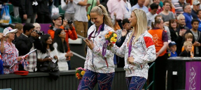 Na LOH v Londýně 2012 česká výprava zaujala holínkami.