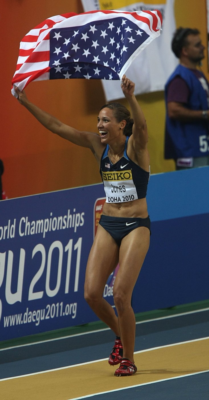 Americká atletka Lolo Jones je ve svých 29 letech krásná, přesto je stále panna.