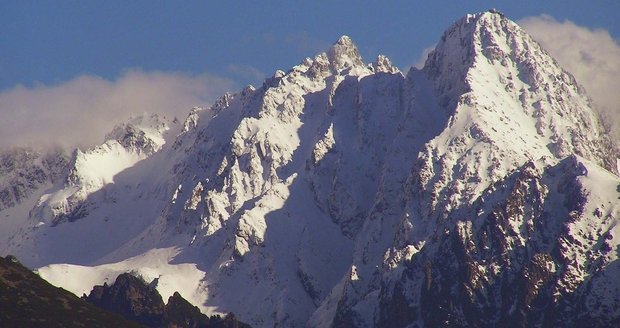 Dva čeští horolezci se zřítili v Tatrách! Jeden po pádu zemřel, druhý je v kritickém stavu