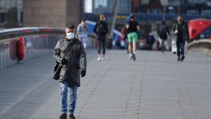 Podle ministerstva zahraničí patří Češi často mezi ty cizince, kteří v Británii žijí dlouhodobě. Proto mají velkou naději na získání statusu usedlíka.