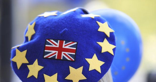 Podnikatelská elita se šikuje: Druhé referendum o brexitu podpořilo přes 70 šéfů