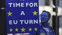V Londýně lidé protestují za nové referendum o Brexitu
