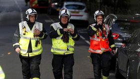 Policii v ulicích Londýna střídají vojáci, je zaneprázdněna hledáním teroristů