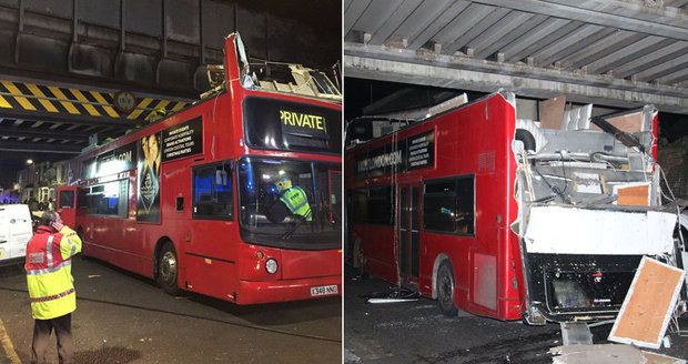 Skalpoval autobus: Řidič doubledeckeru vjel pod most a zranil 26 cestujících