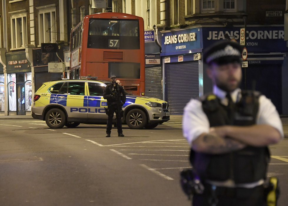 Sudesh Amman (†20) se v Londýně pokusil o teroristický útok, bodl do několika lidí (2. 2. 2020)
