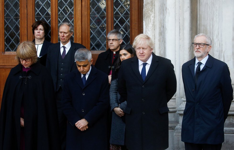 Pieta za oběti z útoku na londýnském mostu London Bridge.