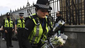 Útok na Westminster Bridge: Smutek policistů pro ubodaného kolegu