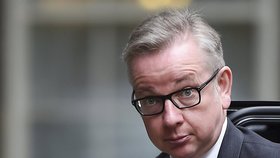 „Podpantofláč“ Gove