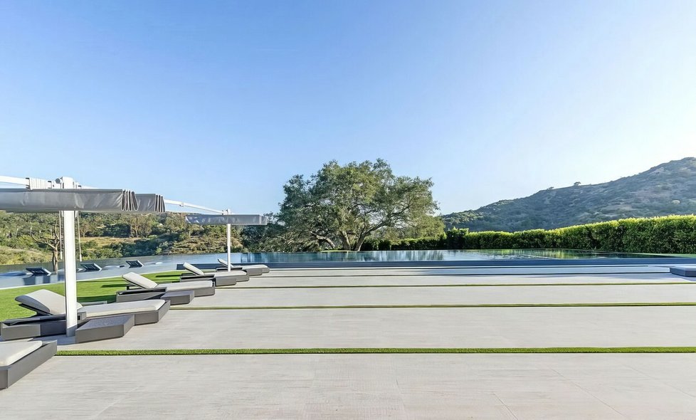 Jennifer Lopez a Ben Affleck koupili vilu za 1,3 miliardy korun.