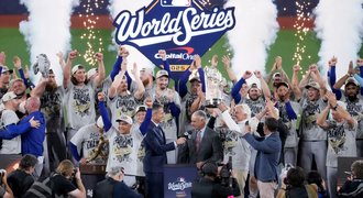 Dodgers opět slaví v MLB! Dali vzpomenout na Yankees, obhajoba po 25 letech