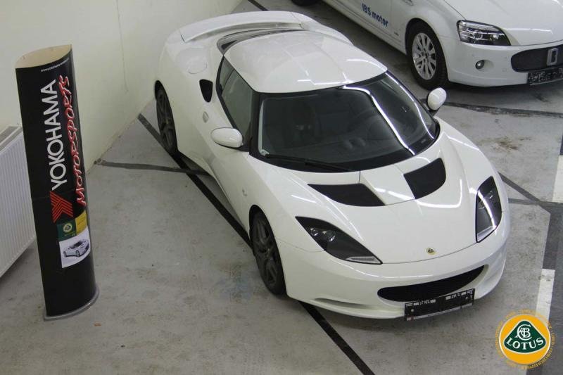 Lotus Evora