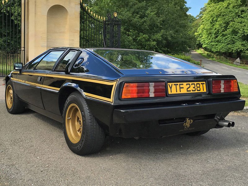 Lotus Esprit