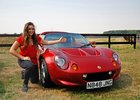 Věděli jste, že Lotus Elise je pojmenován po této slečně? Po letech se zvěčnila s prvním kusem