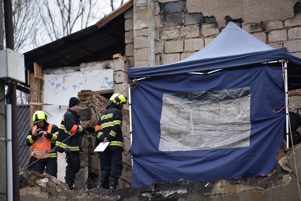 Tragický výbuch v Loučce si vyžádal život maminky a tří dětí.