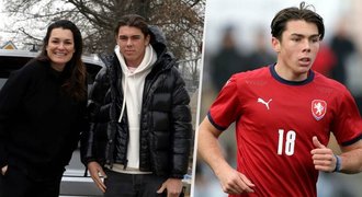 Buffon v Pise zase jen seděl: Trest za hattrick? Buffon v Pise zase jen seděl: Trest za hattrick?