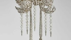 Velká brož císařovny Evženie. Tu zloději ukradli.