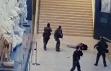 Další teroristický útok v Paříži: Krvavé drama u Louvru!  