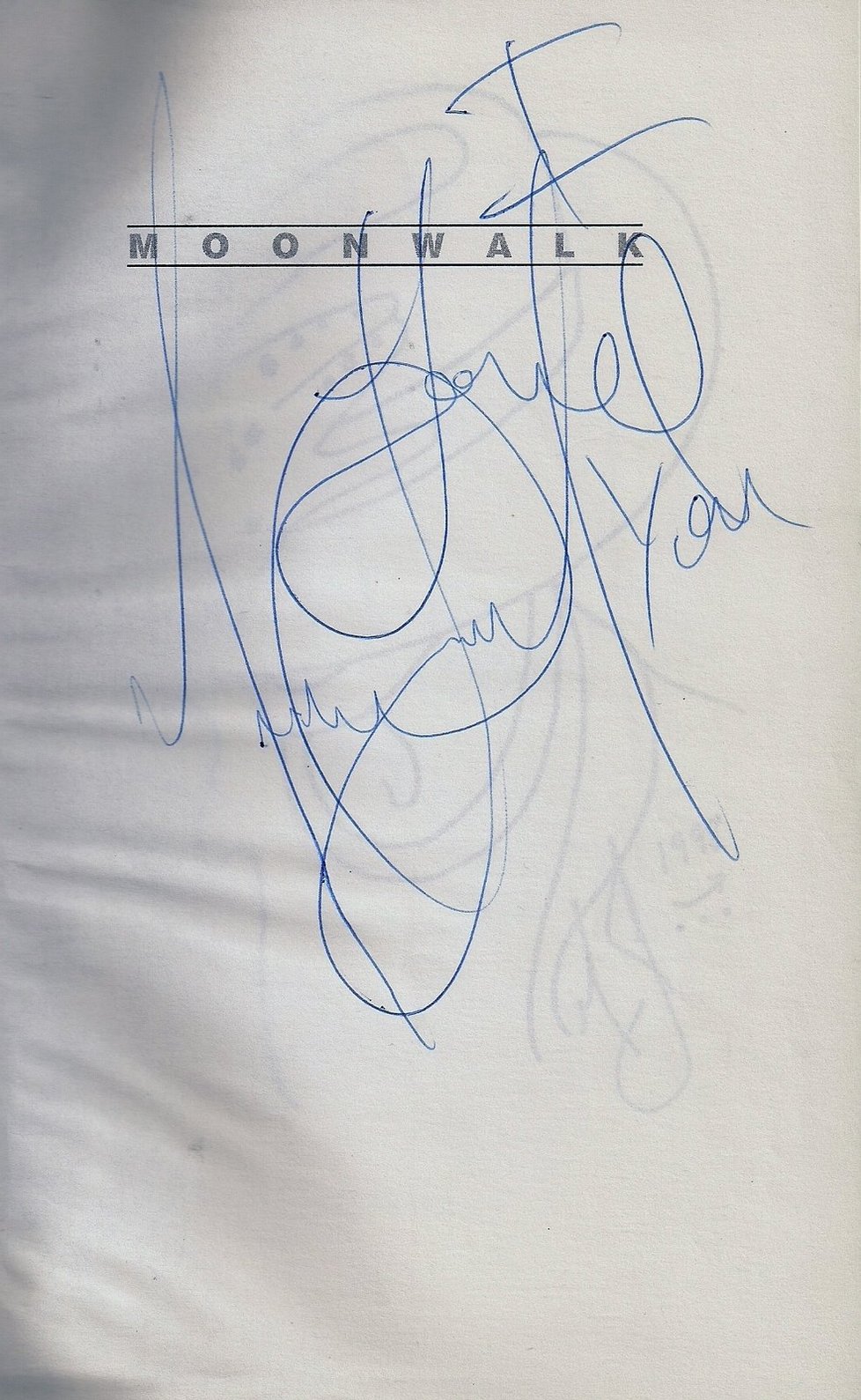 Hovorka vlastní i vlastnoruční podpis Michaela Jacksona.