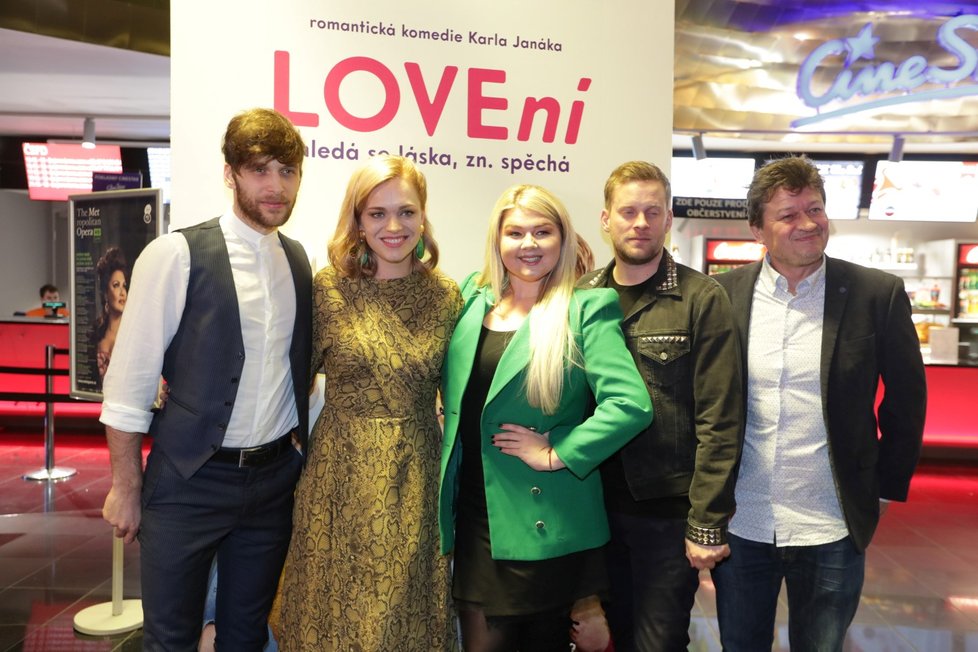 Premiéra filmu LOVEní: Roman Tomeš, Ester Geislerová, Evelyn Kramerová, Jakub Prachař a Karel Janák