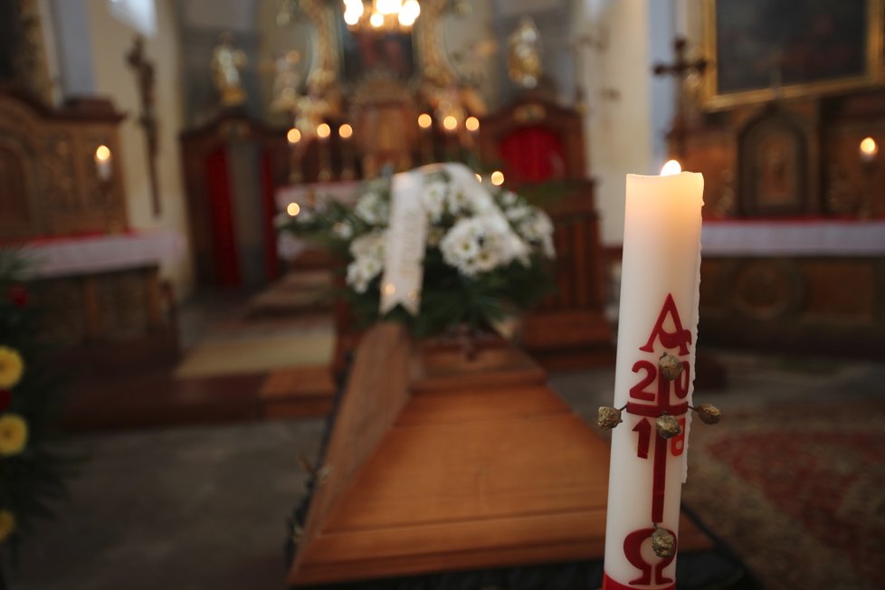 Poslední rozloučení s Lubomírem Kostelkou v Kamberku