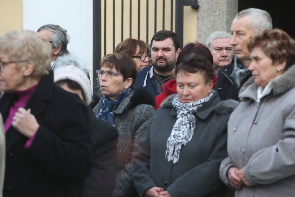 Poslední rozloučení s Lubomírem Kostelkou v Kamberku