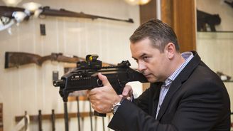 Čeští zbrojaři cílí na americkou armádu Čeští zbrojaři cílí na americkou armádu