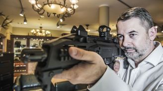 Česká zbrojovka plně ovládne americký Colt, zaplatí 220 milionů dolarů