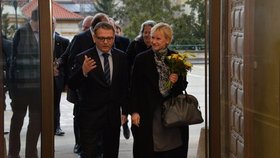 Ministr zahraničí Lubomír Zaorálek (ČSSD) přivítal v Praze svou švédskou kolegyni Margot Wallströmovou