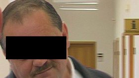Policista Luboš Brůna (46) byl odsouzen za úmyslný podvod.