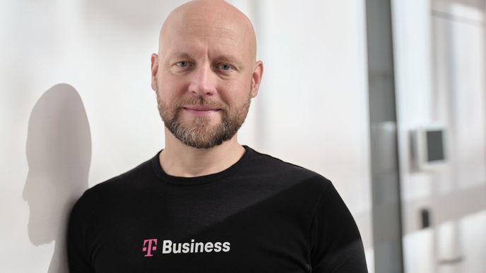 Luboš Lukasík, ředitel divize pro firemní zákazníky společnosti T-Mobile