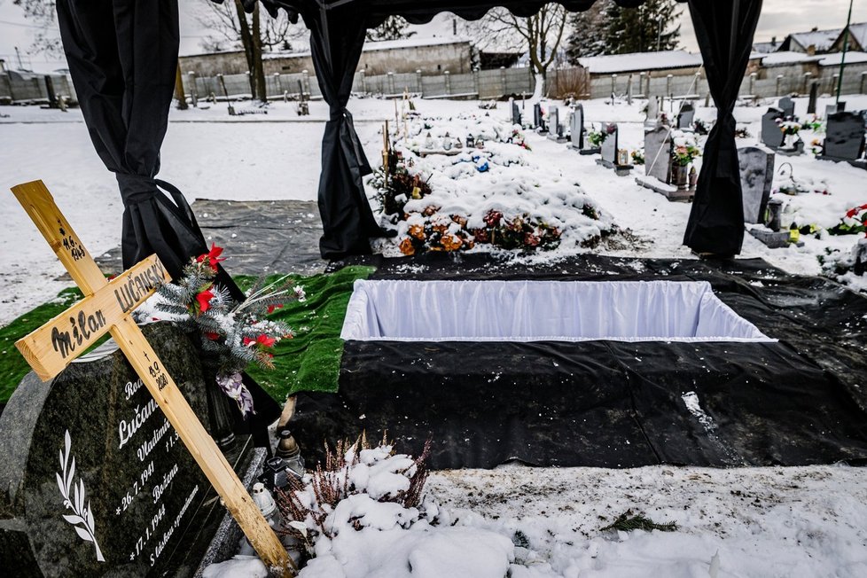 Pohřeb policejního exprezidenta Lučanského (†51)