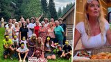 Šťabajzna Benešová slaví »50«: Dva mejdany na roubence! Co jí dal manžel Matonoha?