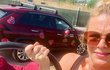 Lucie Benešová je babička na plný úvazek Lucie Benešová je babička na plný úvazek